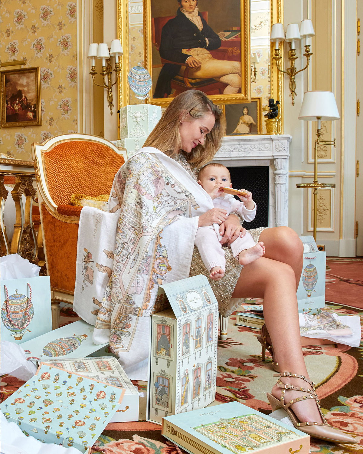 Atelier Choux Paris: Carré - Dollhouse Swaddle