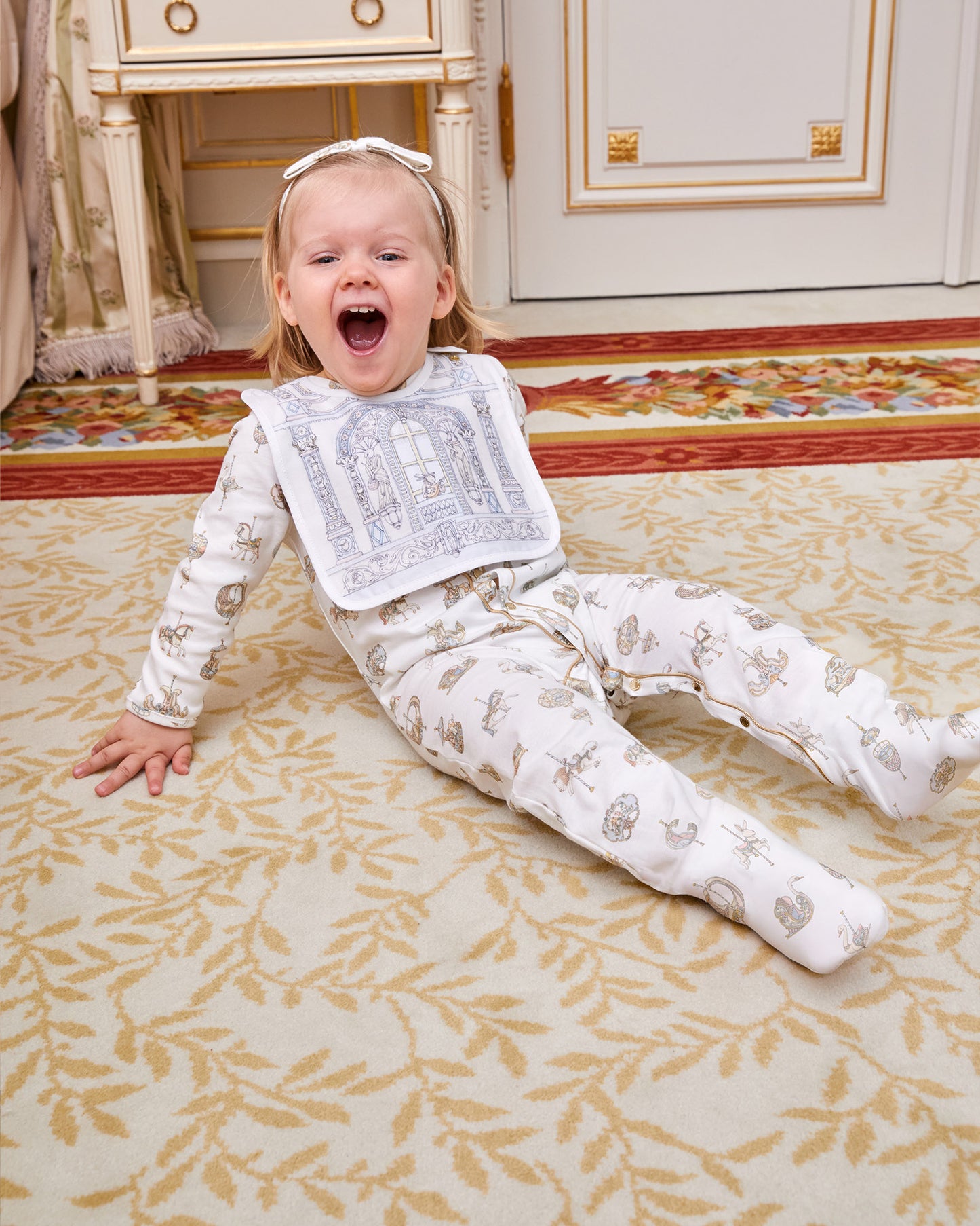Atelier Choux Paris: Satin bib - Chateau Choux