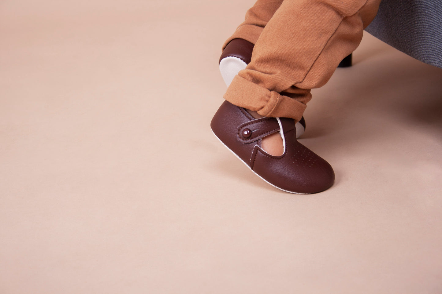 T-Bar Pre Walker Shoes- Brown