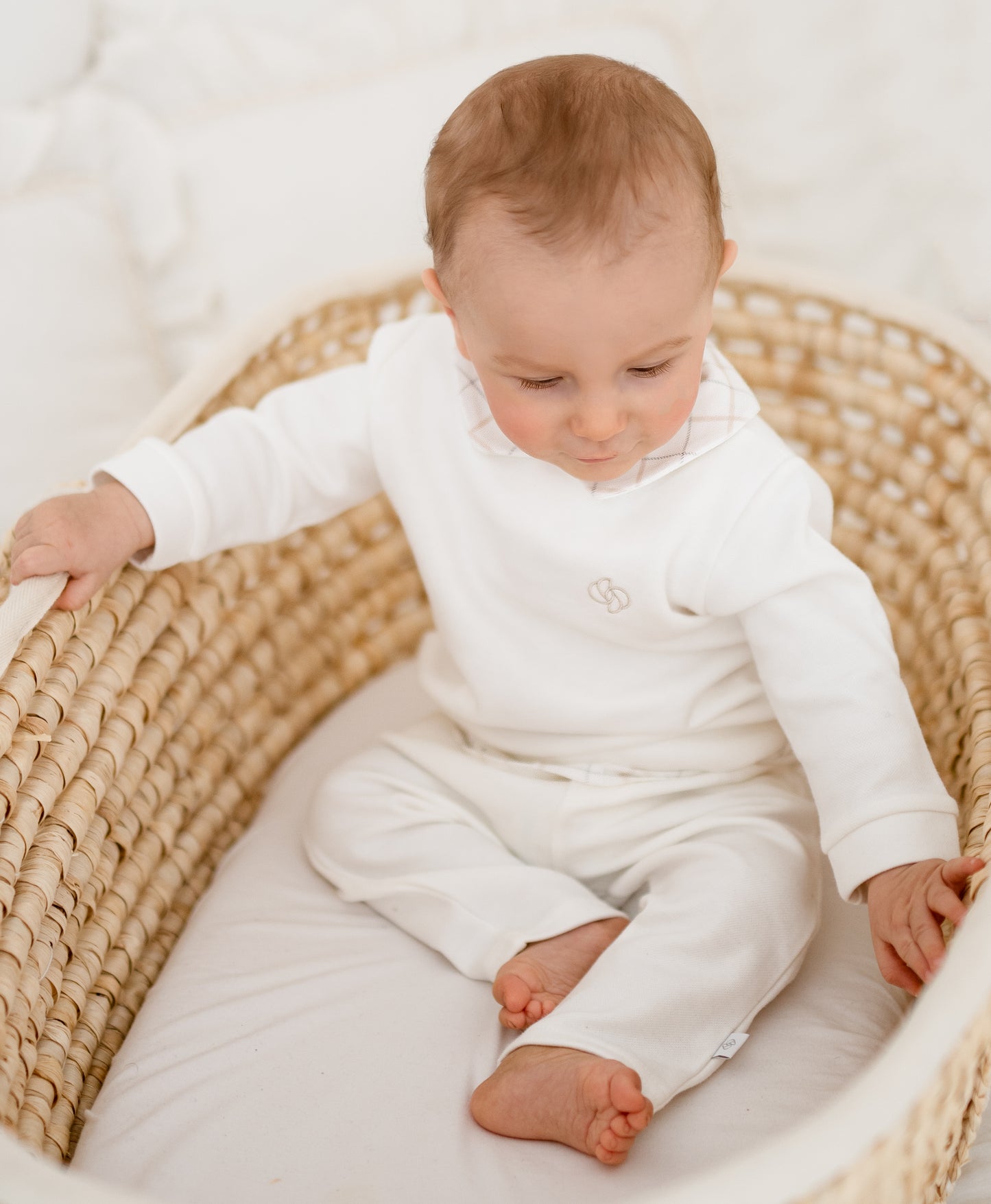 Luxury Set 2 pcs (T-shirt, pants) "MAX" Ivory