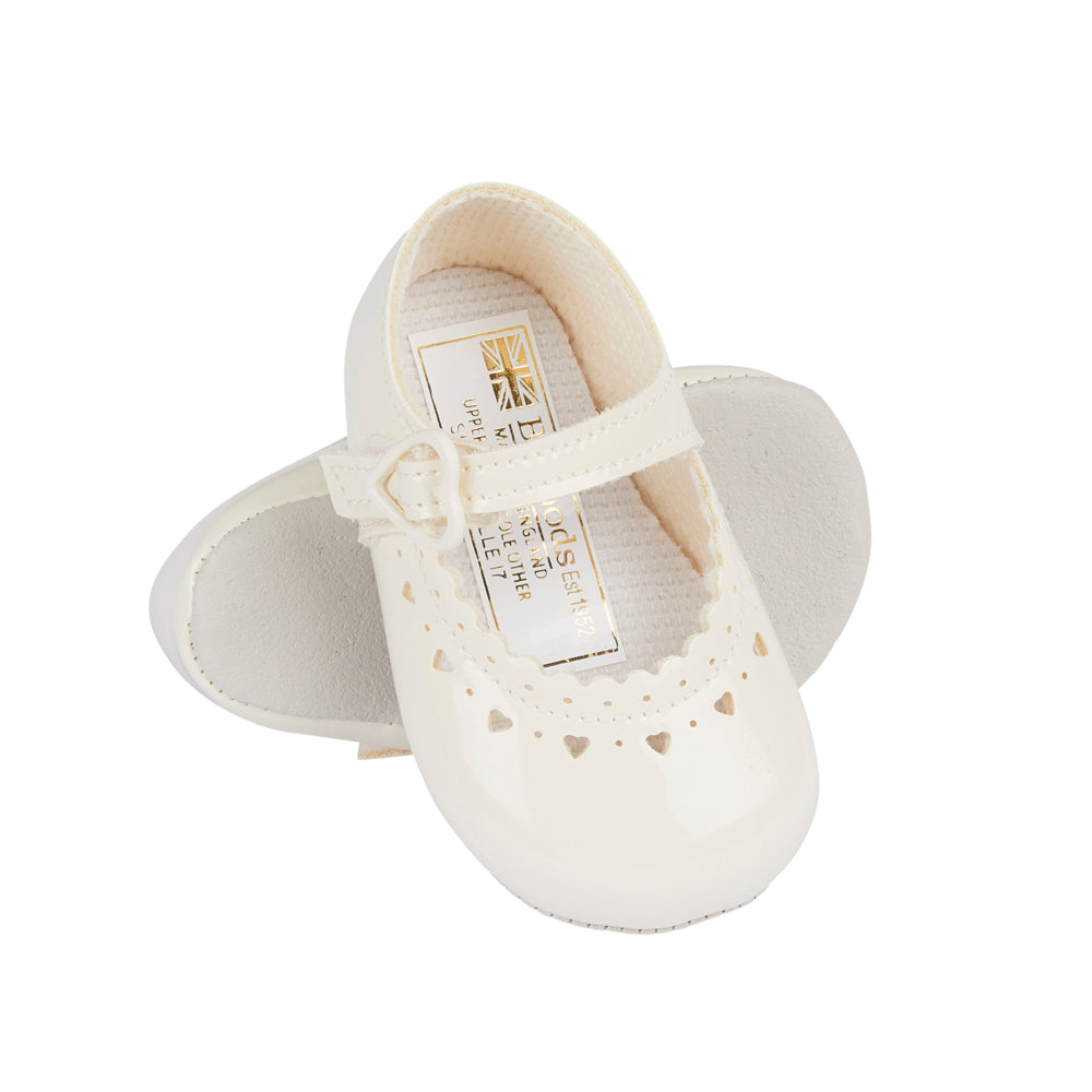 Girls Patent Pre-Walker Shoes - Heart